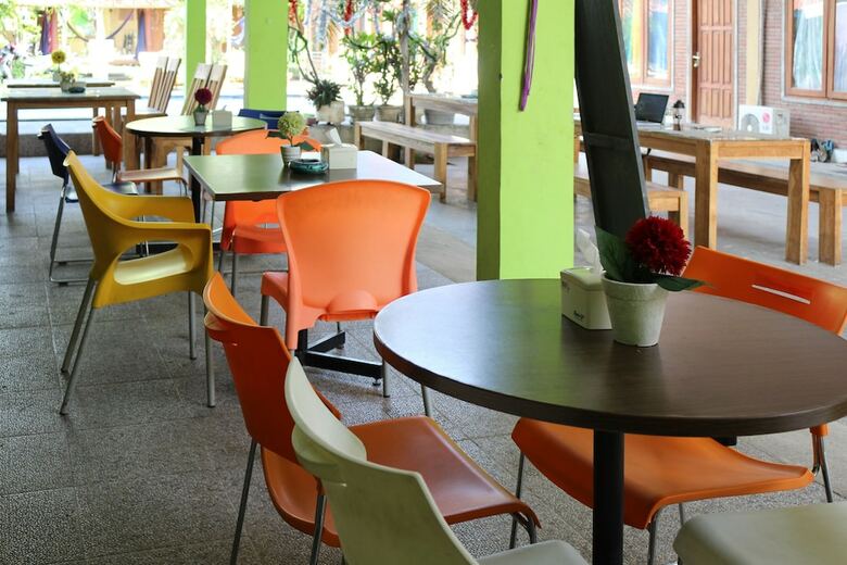 Hotel Airy Eco Pantai Senggigi Lombok