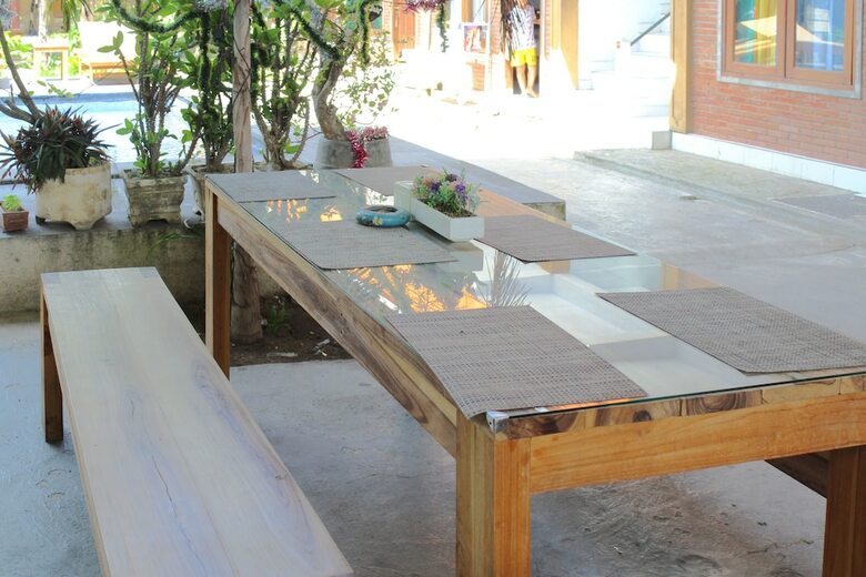 Hotel Airy Eco Pantai Senggigi Lombok