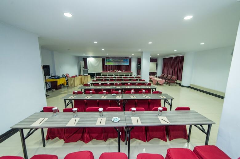 Hotel Airy Ratu Indah Ratulangi 17 Makassar