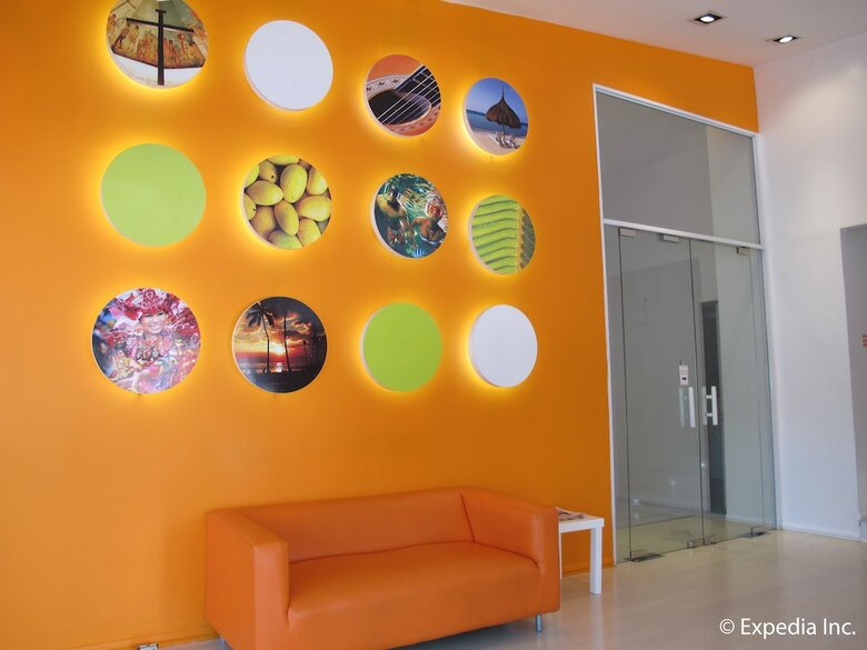 Islands Stay Hotels Uptown Cebu