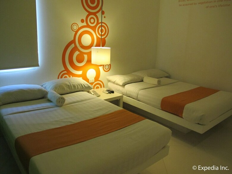 Islands Stay Hotels Uptown Cebu