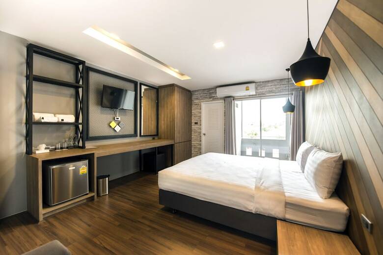 The Circle Hotel