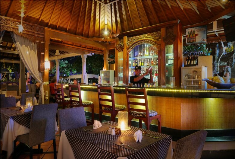 Hotel Adi Dharma Cottages