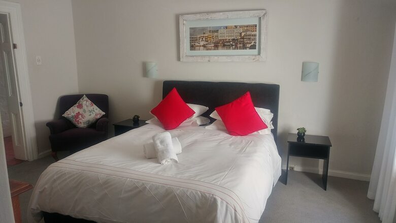 Hotel Dunkley House