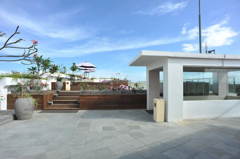 Hotel Airy Premier Ubud Simpang Hanoman Monkey Forest Bali