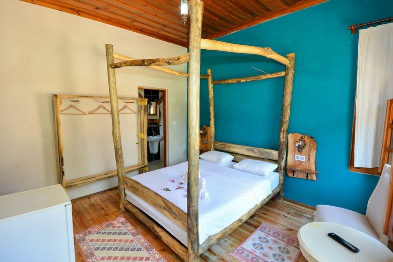 Hotel Wood House