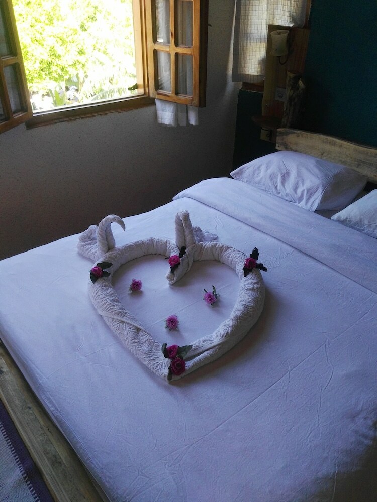 Hotel Wood House