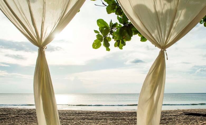 Hotel Akyra Beach Resort Phuket