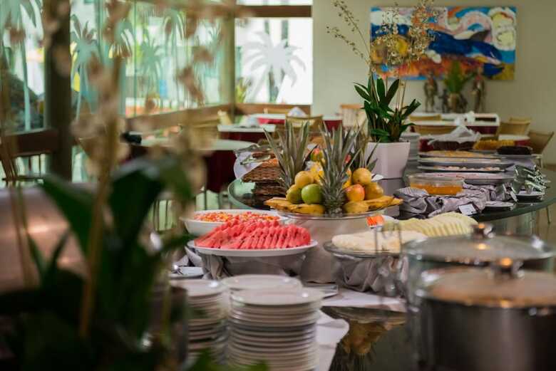 Hotel Marulhos Suites E Resort