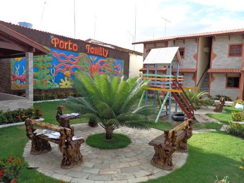 Hostal Porto Familly Chal�s