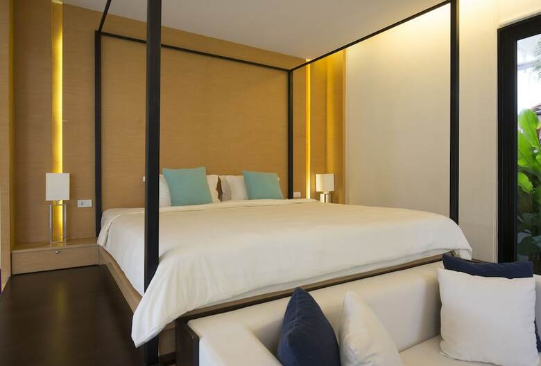 Hotel X2 Khao Lak Anda Mani Resort