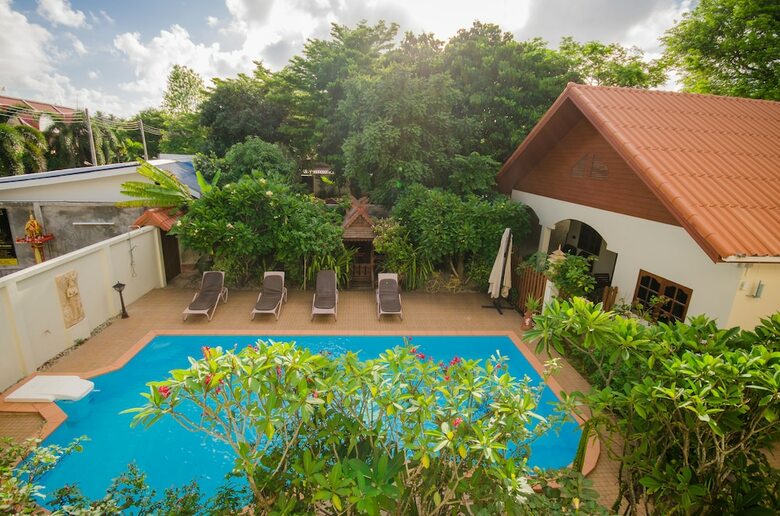 Aparthotel Namphung Residence Phuket