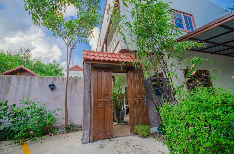 Aparthotel Namphung Residence Phuket