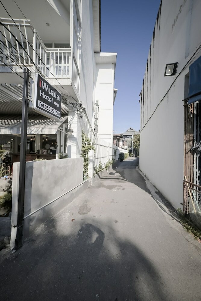 Iwualai Hotel