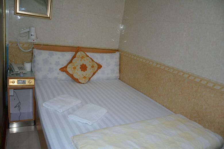 Hotel Everest Guest House
