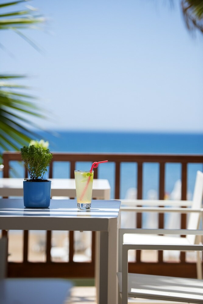 Hotel Acanthus & Cennet Barut Collection - All Inclusive