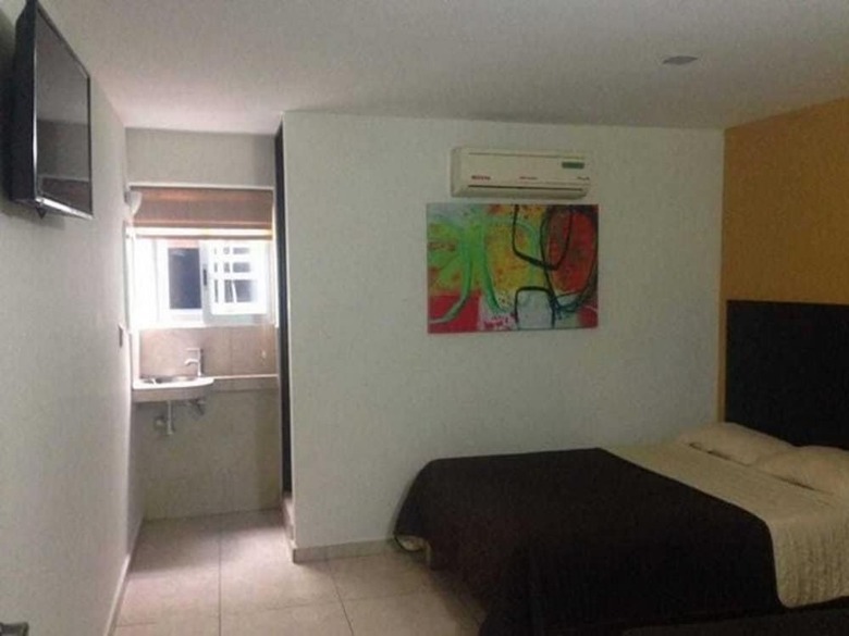 Hotel Flores