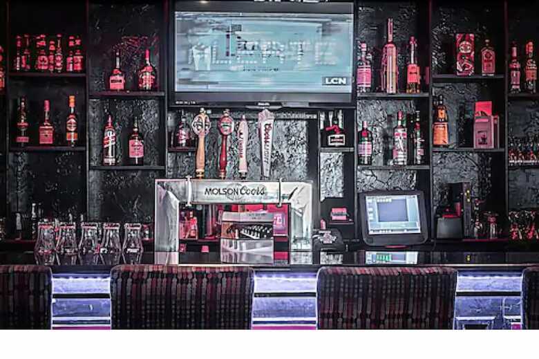 Hotel Chrome Montr�al Centre-ville