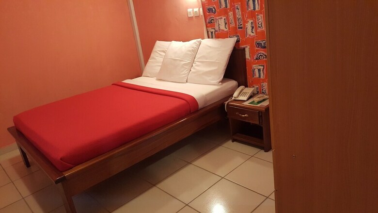 Hotel H�tel Saint Jacques - Centre Ville