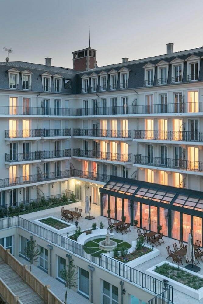Villa M�dicis Puteaux