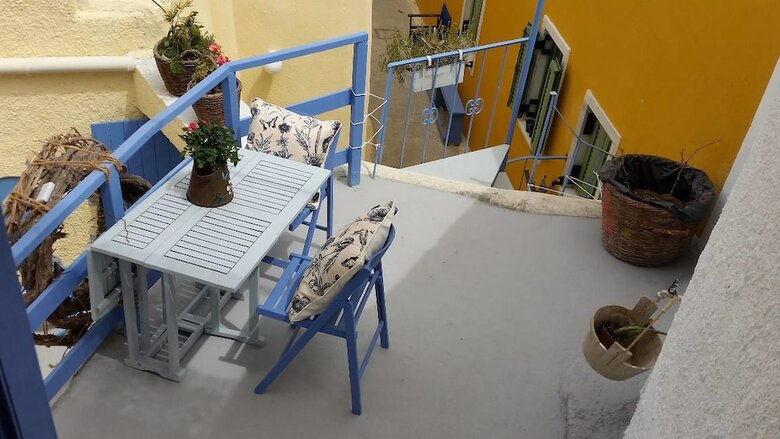 Bed & Breakfast Emmantina Houses