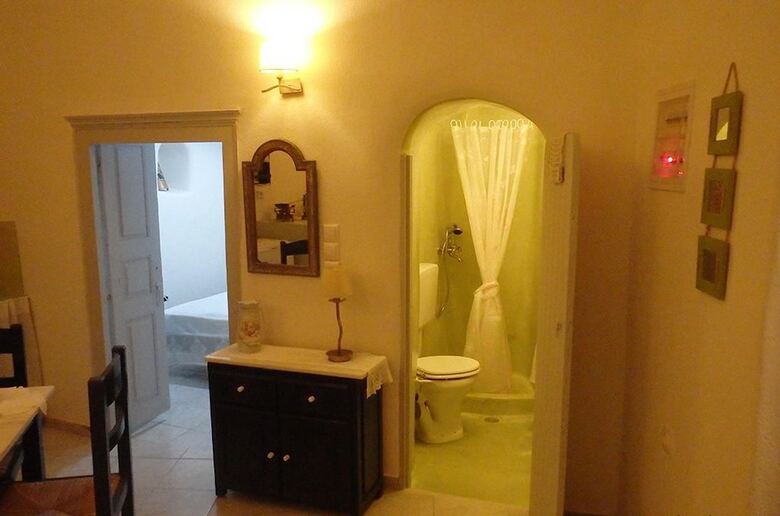 Bed & Breakfast Emmantina Houses