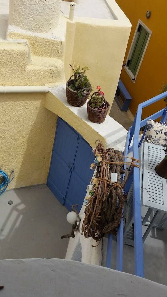 Bed & Breakfast Emmantina Houses