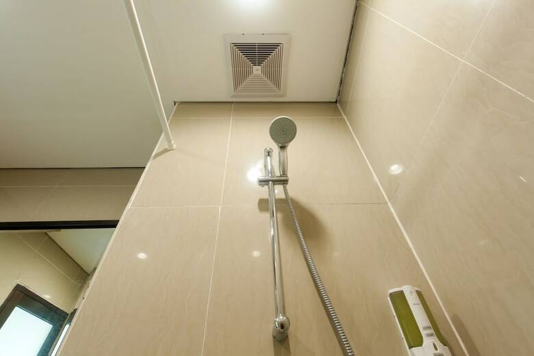 Hotel Zen Rooms Kuta Puri Demak