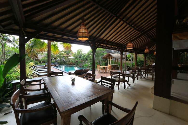 Hotel Zen Premium Ubud Bisma 3