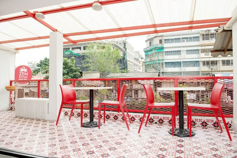 Hotel Zen Rooms Damrongrak Road