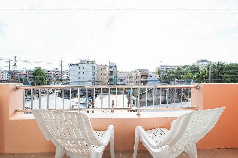 Hotel Zen Rooms Patong Soi Chuwong