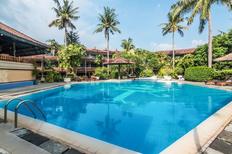 Hotel Zen Rooms Kuta Jenggala Beach