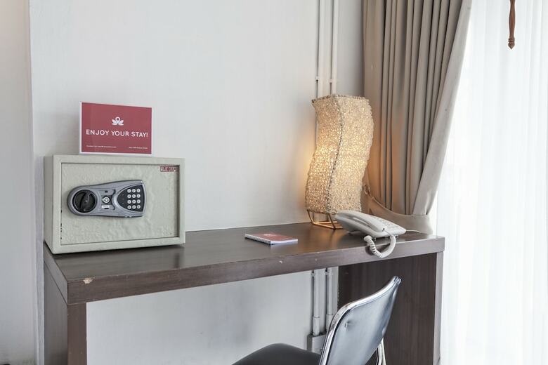 Hotel Zen Rooms Basic Nanai Phuket