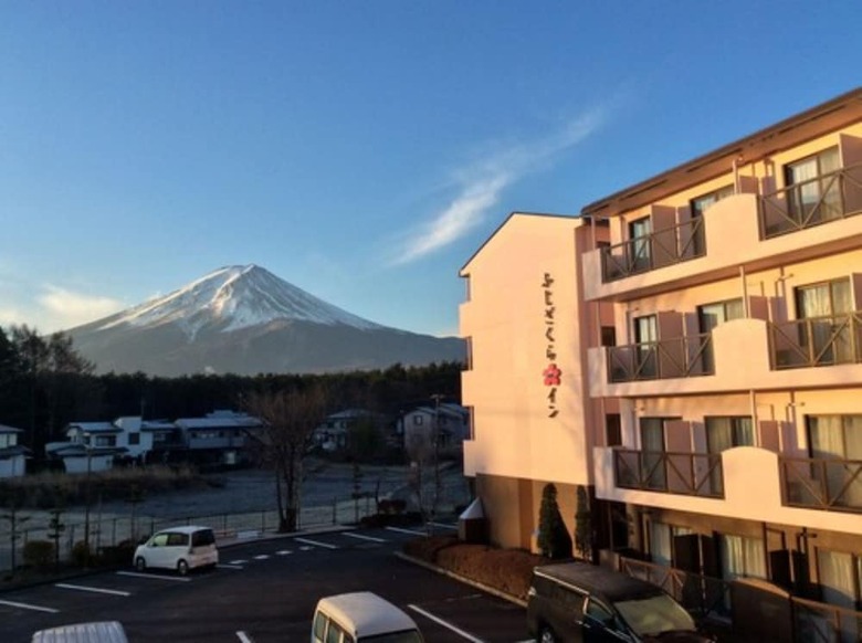 Hotel Fujizakura Inn