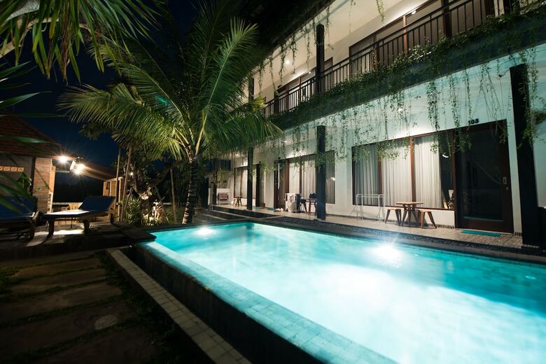 Hotel Grandpa Guest House