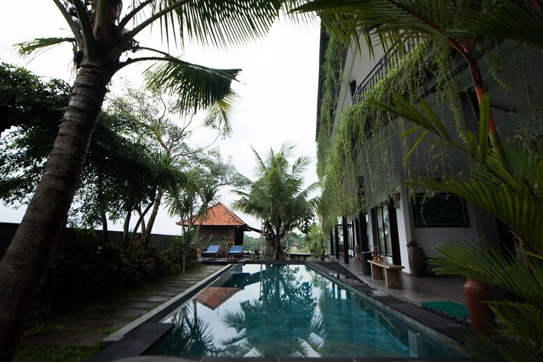 Hotel Grandpa Guest House