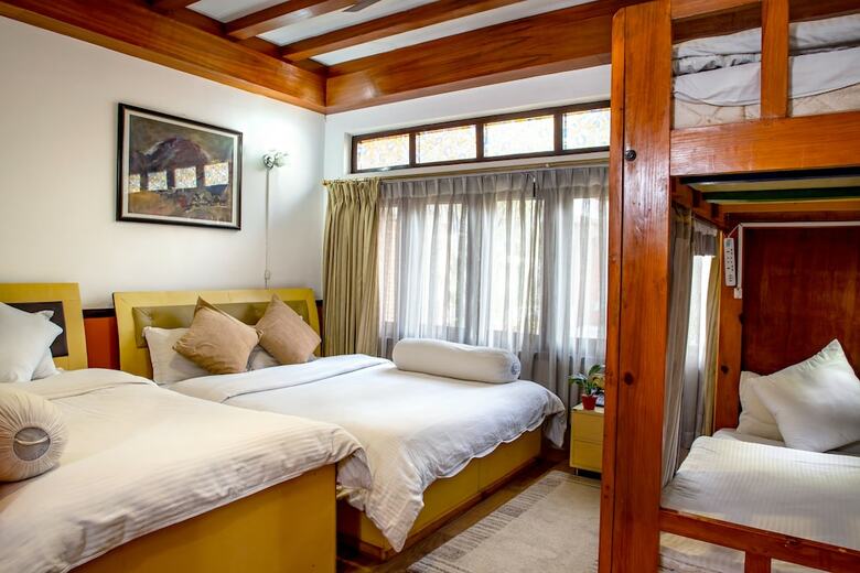 Shangri-la Boutique Hotel