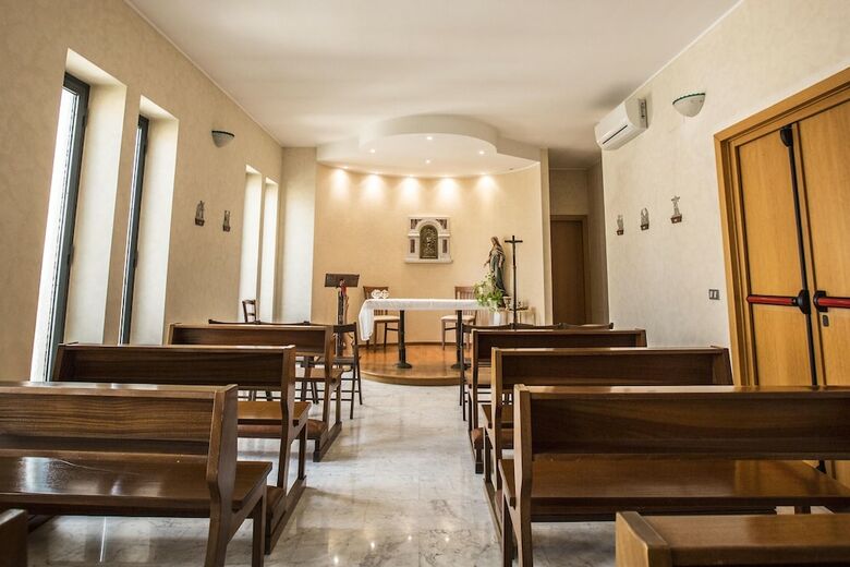 Hotel Istituto Piccole Ancelle Di Cristo Re