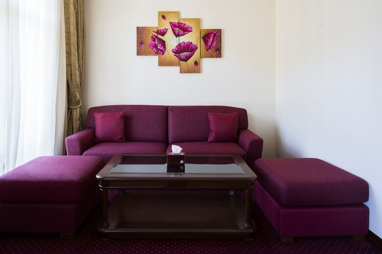 Elegant Hotel & Resort