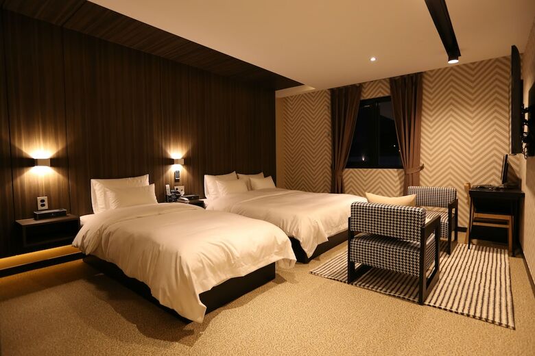 Le Idea Hotel