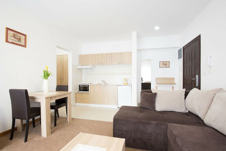 Apartamentos Lala Luxury Suites