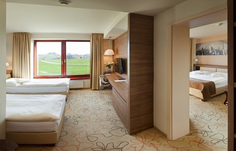 Hotel Grund Resort Golf & Ski