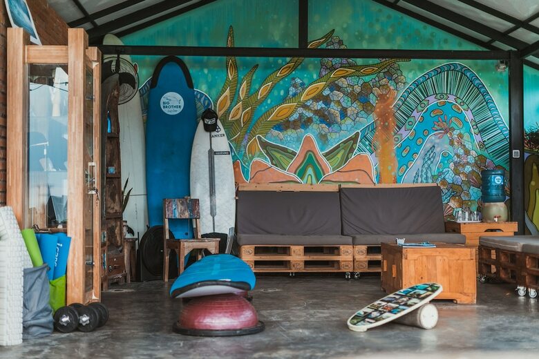 Hotel Big Brother Surf Inn