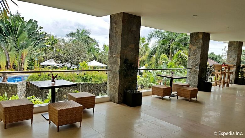 Apartamento Bravo Hotel And Resorts