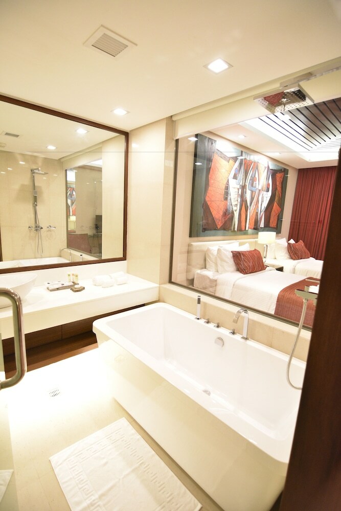 Apartamento Bravo Hotel And Resorts