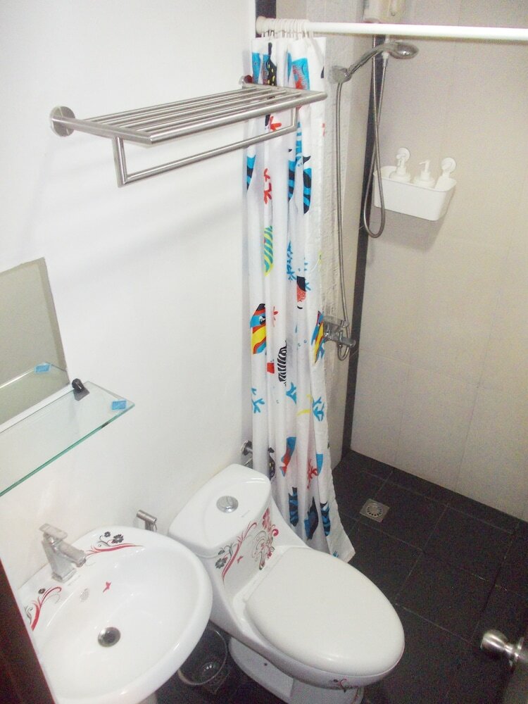 Hotel Abrhys Ridge Inn