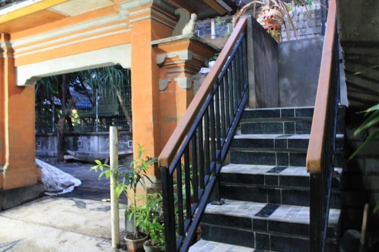 Hotel Chillin Kuta Homestay