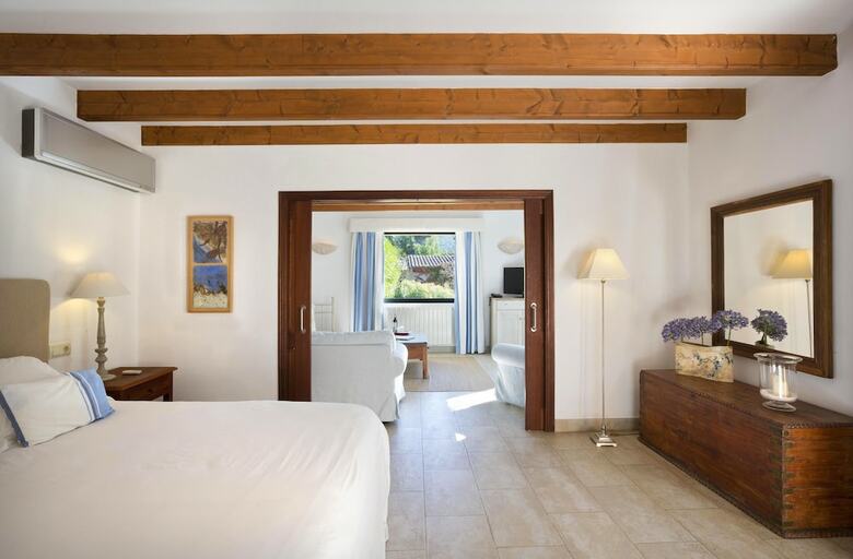 Hotel Finca Can Quatre
