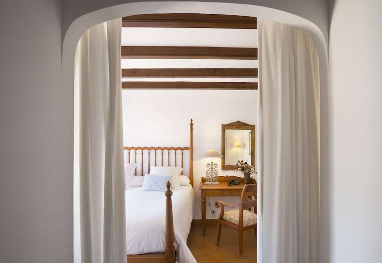 Hotel Finca Can Quatre