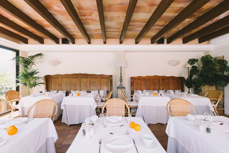 Hotel Finca Can Quatre